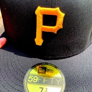 Hat Club New Era Pittsburgh Pirates Three Rivers Stadium Patch Size 7 3/4 Pink